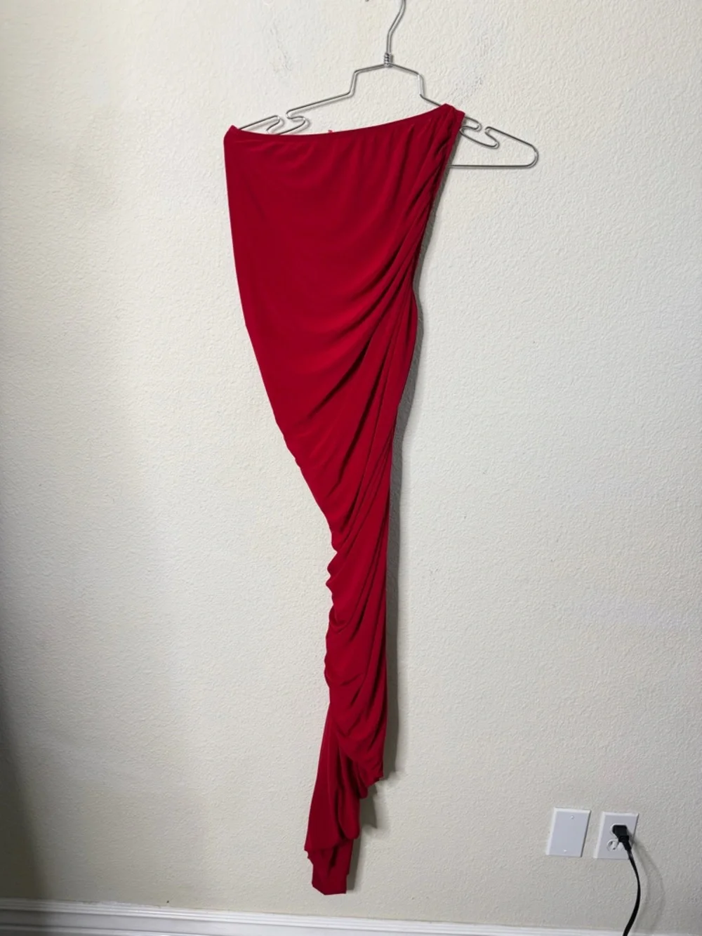 Norma Kamali Diana One Shoulder Gown Red Ruched Bodycon‎ Formal Cocktail Size XS